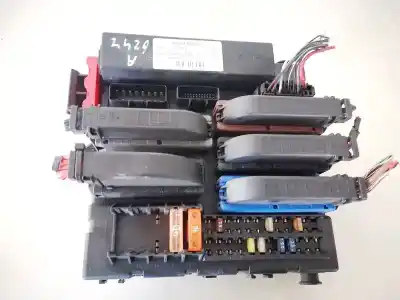 Second-hand car spare part fuse box unit for opel vectra c (z02) 2.2 dti 16v (f69) oem iam references 13125486  519030100, 460023260
