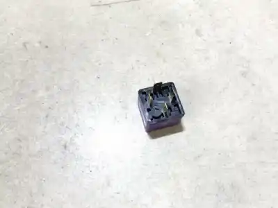 Pezzo di ricambio per auto di seconda mano relè per opel meriva 1.6 16v riferimenti oem iam 0332019452  90464759