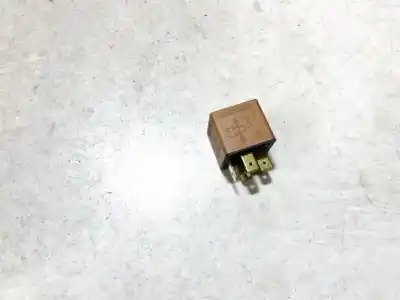 Pezzo di ricambio per auto di seconda mano relè per opel meriva 1.6 16v riferimenti oem iam 0332209136