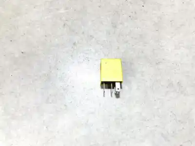 Pezzo di ricambio per auto di seconda mano relè per opel meriva 1.6 16v riferimenti oem iam 24433728