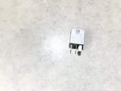 Pezzo di ricambio per auto di seconda mano relè per opel meriva 1.6 16v riferimenti oem iam 13100504