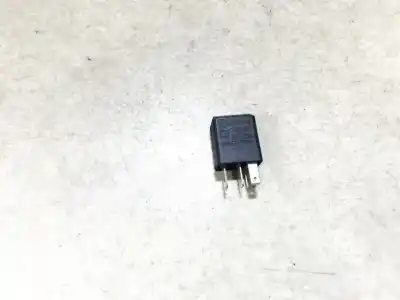 Pezzo di ricambio per auto di seconda mano relè per opel meriva 1.6 16v riferimenti oem iam 24435922