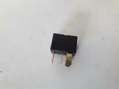 Peça sobressalente para automóvel em segunda mão relé para automóvel por toyota avensis wagon (t25) 2.0 d-4d executive referências oem iam 9098702024