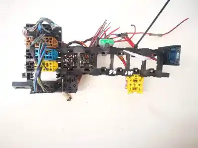 Автозапчастина б/у реле/запоперівник для AUDI 80 AVANT 1.9 TDI Посилання на OEM IAM 8A1937503  