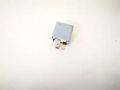 Pezzo di ricambio per auto di seconda mano  per VOLKSWAGEN PASSAT VARIANT (3B5)  Riferimenti OEM IAM 443951253K  899512000