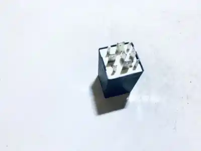 Second-hand car spare part relay for audi a3 (8l) 1.8 ambiente oem iam references 3a0927181  61233005