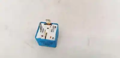 Second-hand car spare part relay for audi a6 avant (4b5) 2.5 tdi oem iam references 8d0951253a  