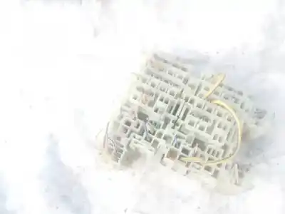 Second-hand car spare part fuse box unit for ford mondeo iv 1.8 tdci oem iam references   