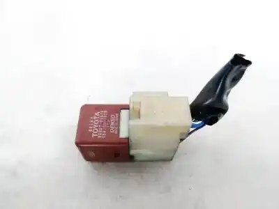Peça sobressalente para automóvel em segunda mão relé para automóvel por toyota avensis wagon (t25) 2.0 d-4d executive referências oem iam 9098702016