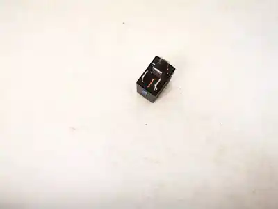 Автозапчастина б/у реле для mitsubishi space star (dg0) 1.9 di-d cat посилання на oem iam mr953382  