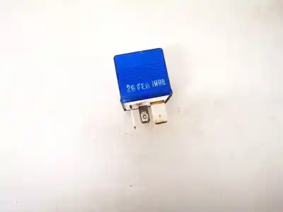 Pezzo di ricambio per auto di seconda mano  per VOLKSWAGEN PASSAT VARIANT (3B5)  Riferimenti OEM IAM 8A0951253  899587