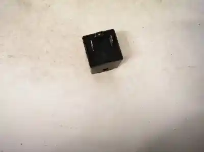 Pezzo di ricambio per auto di seconda mano relè per citroen evasion 2.0 hdi sx riferimenti oem iam 2042103  73385