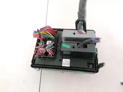 Second-hand car spare part fuse box unit for kia carens 2.0 crdi ex monovolumen oem iam references 05161d  ak-5010