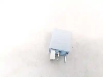 Peça sobressalente para automóvel em segunda mão relé para automóvel por opel meriva 1.6 cat (z 16 se / l55) referências oem iam 13100504