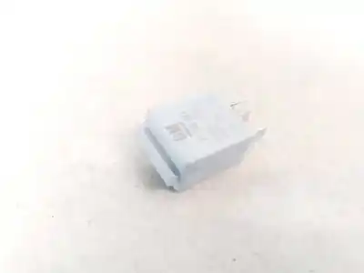 Peça sobressalente para automóvel em segunda mão relé para automóvel por opel meriva 1.6 cat (z 16 se / l55) referências oem iam 13100504