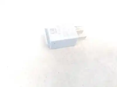 Peça sobressalente para automóvel em segunda mão relé para automóvel por opel meriva 1.6 cat (z 16 se / l55) referências oem iam 13100504