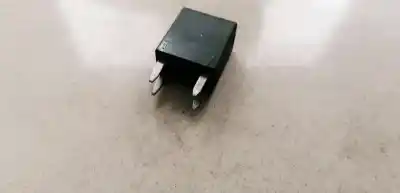 Pezzo di ricambio per auto di seconda mano relè per kia rio 1.3 cat riferimenti oem iam ok2a267740  