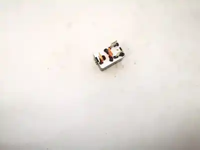 Second-hand car spare part relay for toyota corolla verso (e12) 2.0 turbodiesel cat oem iam references 9098702020  90987-02020, 156700-1930