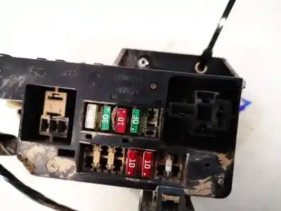 Peça sobressalente para automóvel em segunda mão caixa de fusíveis e relés por fiat stilo (192) 1.9 jtd / 1.9 jtd 115 active referências oem iam 46801947  