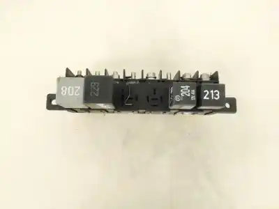 Автозапчастина б/у  для AUDI A4 AVANT (B5)  Посилання на OEM IAM 4A0941822  896046