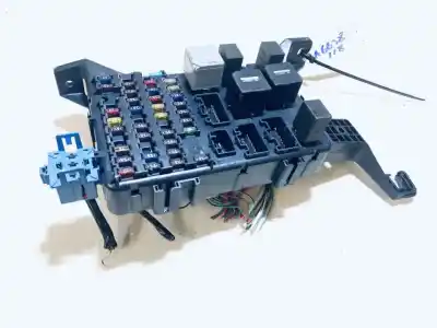 Pezzo di ricambio per auto di seconda mano scatola relè/fusibili per ford mondeo iii (b5y) 2.0 16v tddi / tdci riferimenti oem iam 4s7t14a073aa