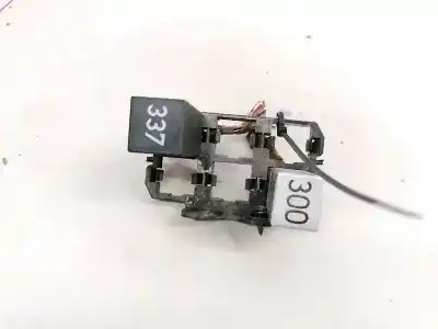 Second-hand car spare part fuse box unit for audi 100 avant (c4) 2.5 tdi oem iam references 4a0937503  