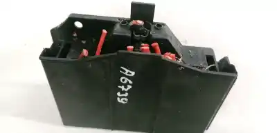 Second-hand car spare part fuse box unit for opel meriva b 1.7 16v cdti oem iam references 90589541  14526271