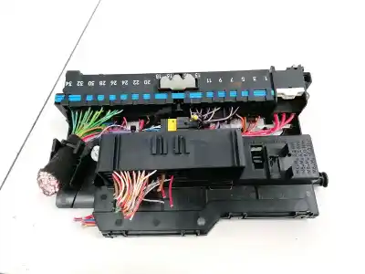 Gebrauchtes Autoersatzteil  zum BMW X3 (E83)  OEM-IAM-Referenzen 8364542  18500000000