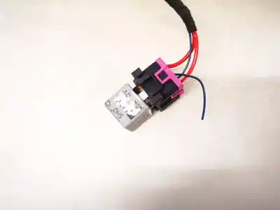 Second-hand car spare part  for AUDI 80 (811/813)  OEM IAM references 443951253K  