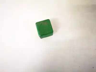 Peça sobressalente para automóvel em segunda mão relé para automóvel por opel omega b 2.0 16v cat (x 20 xev / l34) referências oem iam 3447012