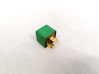 Peça sobressalente para automóvel em segunda mão relé para automóvel por opel omega b 2.0 16v cat (x 20 xev / l34) referências oem iam 13447012