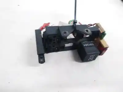 Second-hand car spare part fuse box unit for audi a6 avant (c4) 2.5 tdi oem iam references 4a0937503c  