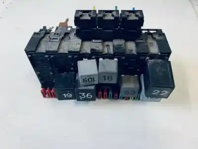 Pezzo di ricambio per auto di seconda mano scatola relè/fusibili per volkswagen passat variant (3a5) 1.9 tdi riferimenti oem iam 357937039