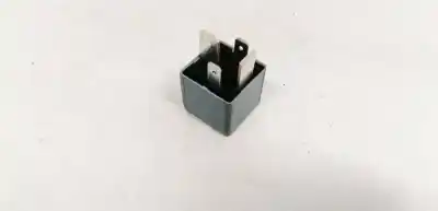 Second-hand car spare part relay for audi a6 avant (4b5) 2.7 t quattro oem iam references 8d0951253  370