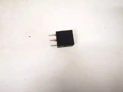 Pezzo di ricambio per auto di seconda mano relè per mazda 2 lim. (de) 1.4 diesel cat riferimenti oem iam a1001x62  a1001-x62