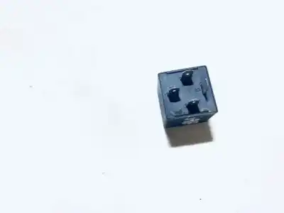 Pezzo di ricambio per auto di seconda mano relè per audi a6 avant (c4) 2.5 tdi riferimenti oem iam 445955529a  