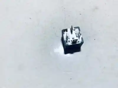 Pezzo di ricambio per auto di seconda mano relè per audi a6 avant (c4) 2.5 tdi riferimenti oem iam 443951253k  5da007487