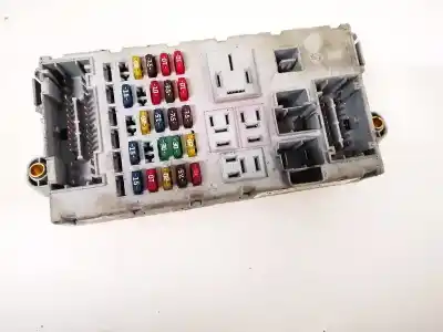 Pezzo di ricambio per auto di seconda mano scatola relè/fusibili per fiat doblo (119) 1.9 d sx riferimenti oem iam 46812228
