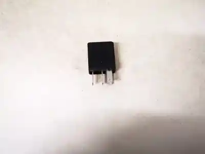 Pezzo di ricambio per auto di seconda mano relè per fiat doblo (119) 1.9 d sx riferimenti oem iam 46520421