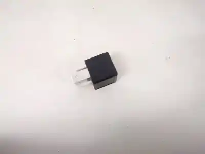 Second-hand car spare part relay for fiat stilo (192) 1.9 jtd 80 active oem iam references 46520439  v23134-j55-x229