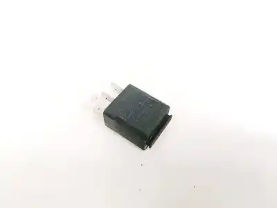Second-hand car spare part relay for opel vectra c (z02) 2.2 dti 16v (f69) oem iam references 24435922  70220