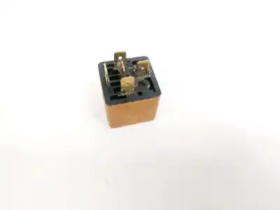 Second-hand car spare part relay for opel vectra c (z02) 2.2 dti 16v (f69) oem iam references 90491314  0332209136