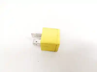Second-hand car spare part relay for opel vectra c (z02) 2.2 dti 16v (f69) oem iam references 90226846  v23134-j52-x369