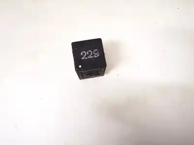 Pezzo di ricambio per auto di seconda mano  per AUDI 80 (811/813)  Riferimenti OEM IAM 431955531  