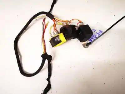 Pezzo di ricambio per auto di seconda mano  per AUDI 80 (811/813)  Riferimenti OEM IAM 7700844253  