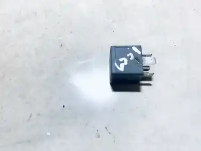 Second-hand car spare part relay for volkswagen passat variant (3b5) 1.9 tdi oem iam references 8d0951253a  y23134b82x301