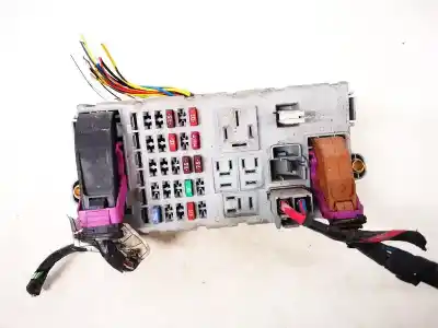 Tweedehands auto-onderdeel relais/zekeringenkastje voor fiat doblo (119) 1.3 16v multijet dynamic pan. oem iam-referenties 51770623