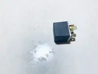 Second-hand car spare part relay for audi a4, b6 2000.11 - 2004.11 2.0 96kw 2000.11 - 2004.12 oem iam references 141951253b  