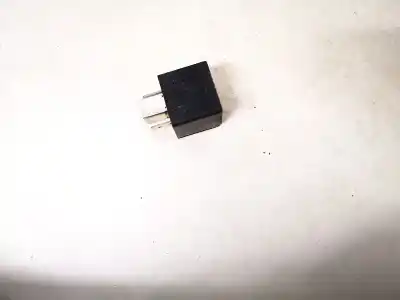 Second-hand car spare part relay for ford galaxy (vx) 1.9 tdi cat oem iam references 95vw10k705ca  7m0951253a, v23136-j6-x45