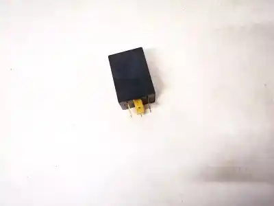 Second-hand car spare part relay for opel corsa b 1.7 diesel oem iam references 90069864  